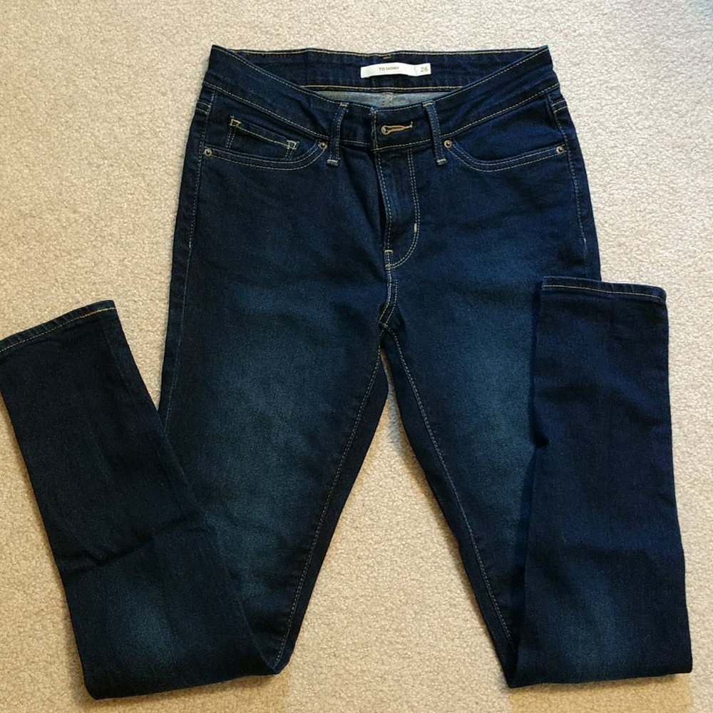 Levi skinny jeans